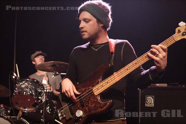 DR. DOG - 2006-02-13 - PARIS - Trabendo - 